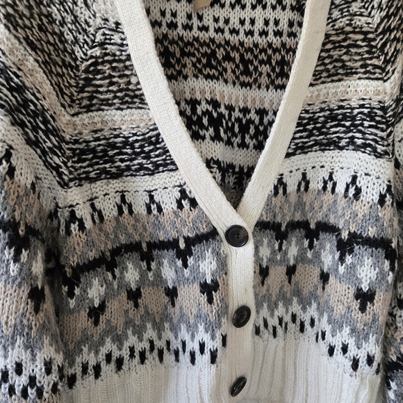 American eagle cardigan M - Picture 3 of 5
